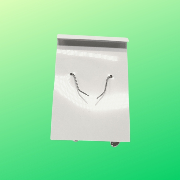 NEW Peridot Green Cubic Zirconia and White Gold Drop Earrings - Picture 8 of 9